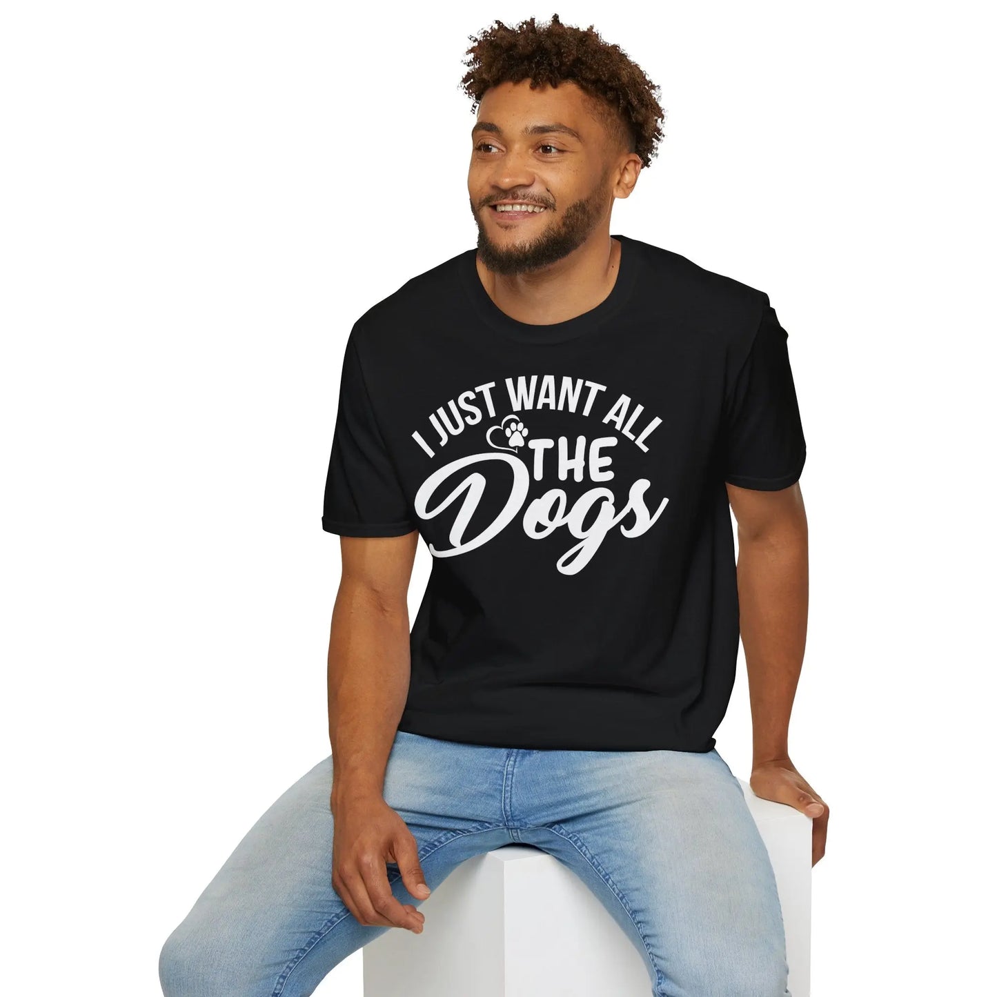 I Just Want All the Dogs Unisex Softstyle T-Shirt – Perfect for Dog Lovers - So ist Leben