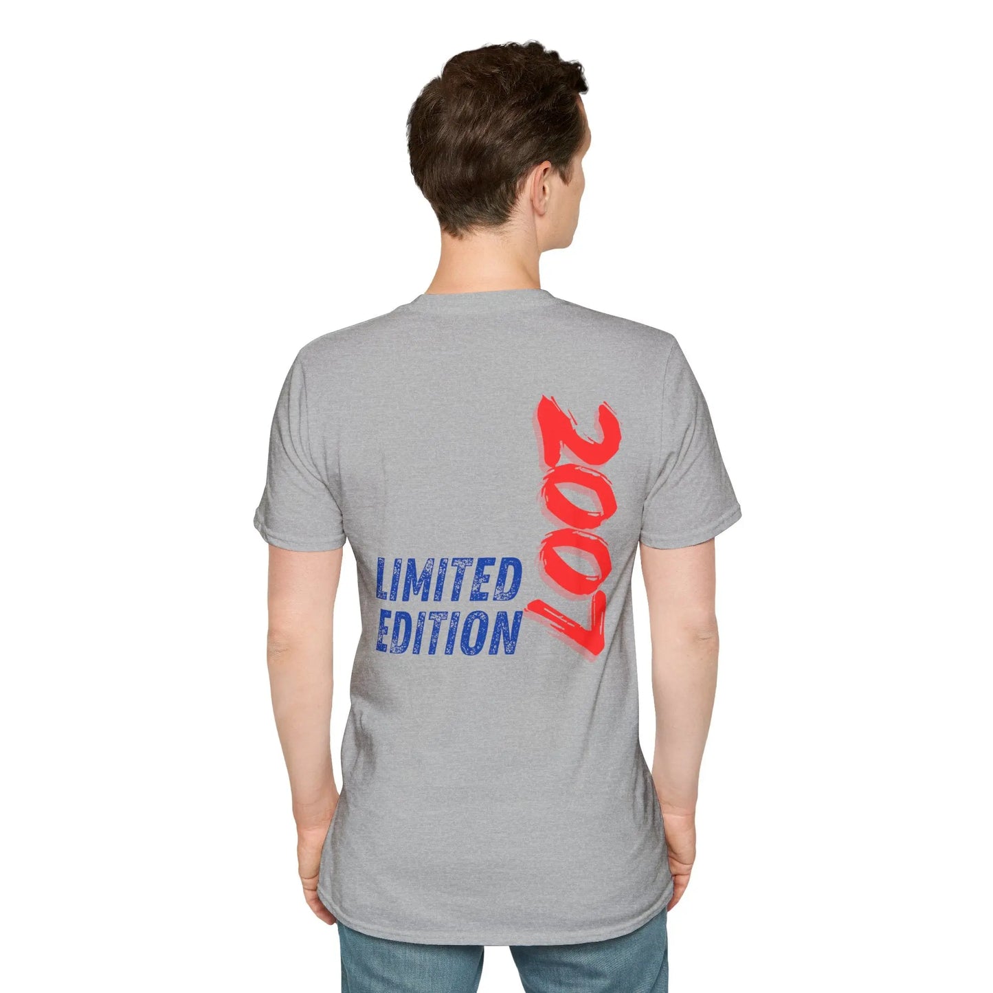 Limited Edition 2007 Unisex Softstyle T-Shirt | Retro Vibe Tee for Nostalgic Moments - So ist Leben