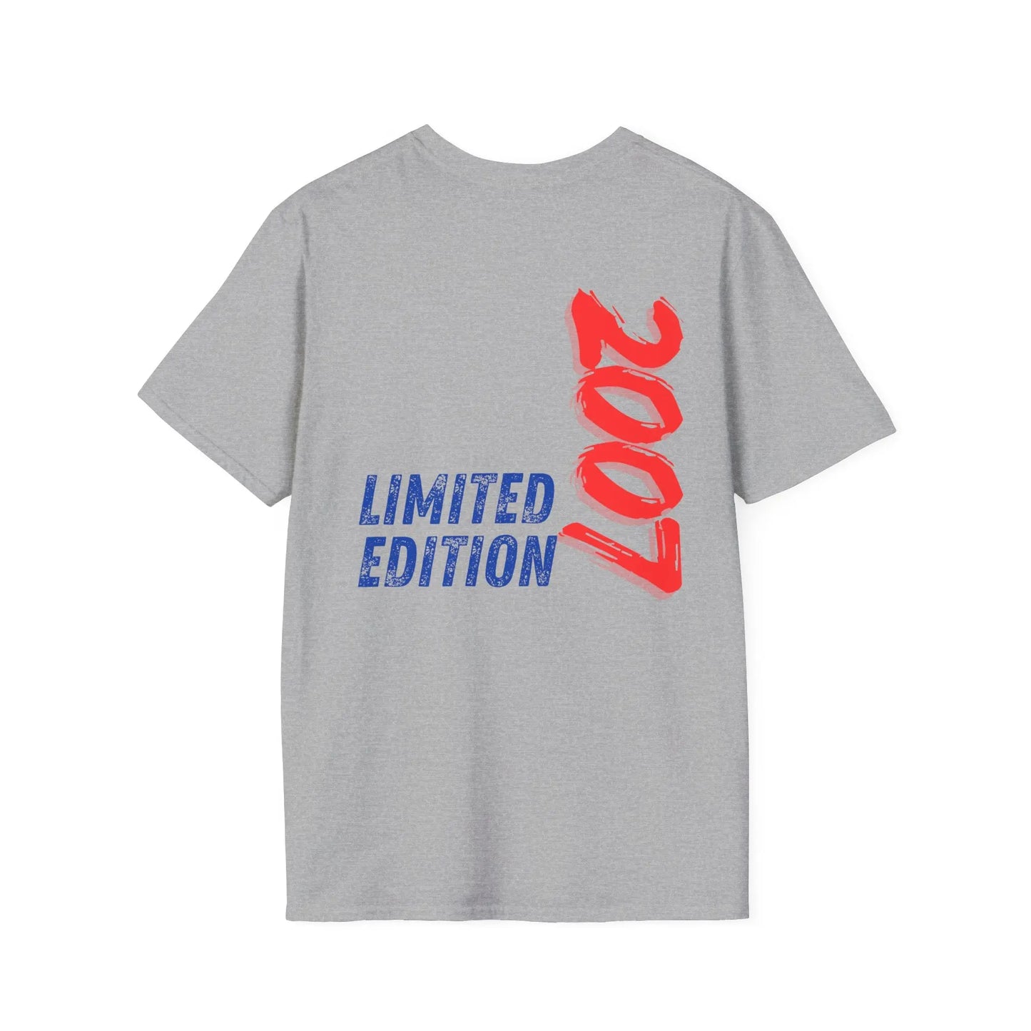 Limited Edition 2007 Unisex Softstyle T-Shirt | Retro Vibe Tee for Nostalgic Moments - So ist Leben