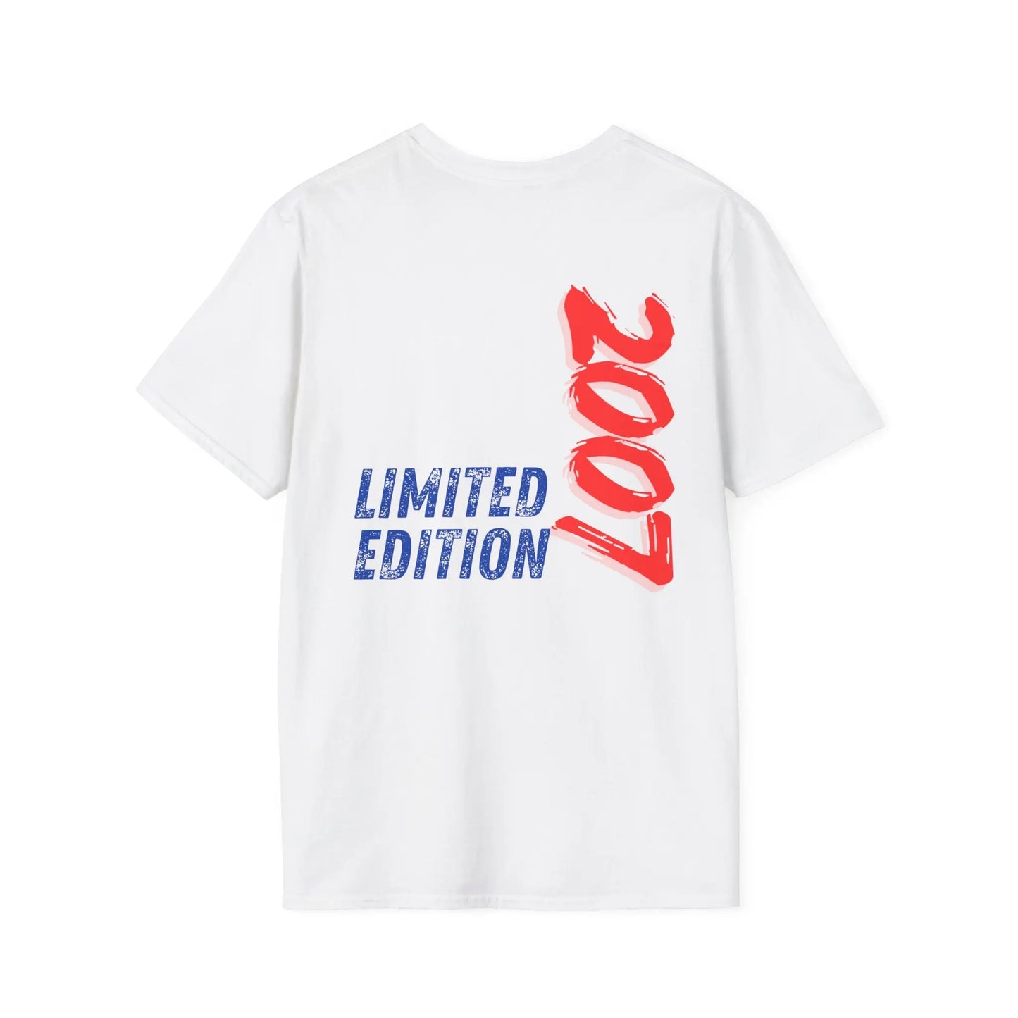 Limited Edition 2007 Unisex Softstyle T-Shirt | Retro Vibe Tee for Nostalgic Moments - So ist Leben