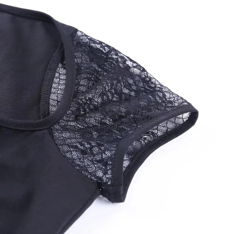 Vintage Tops Goth T-shirt Women Bodycon Bandage Lace Black T-shirts Gothic Streetwear Sexy Female Top Casual Mesh Tee - So ist Leben