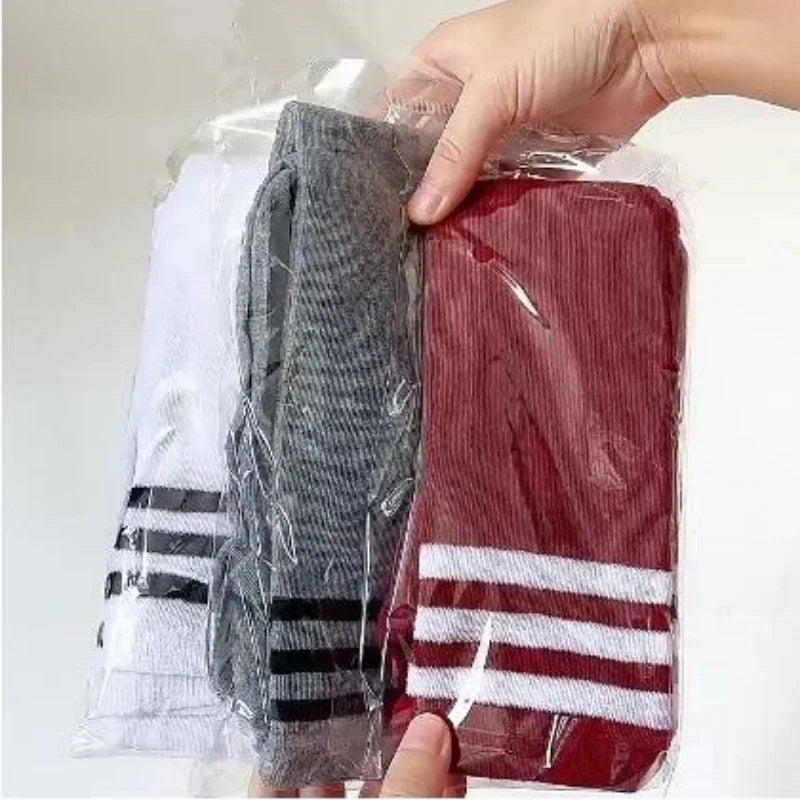 Overknee-Oberschenkelstrümpfe für Damen im akademischen Stil, schwarz-weiß gestreift, lange Socken, Overknee-Strümpfe für Damen und Mädchen, warmes Knie So ist Leben