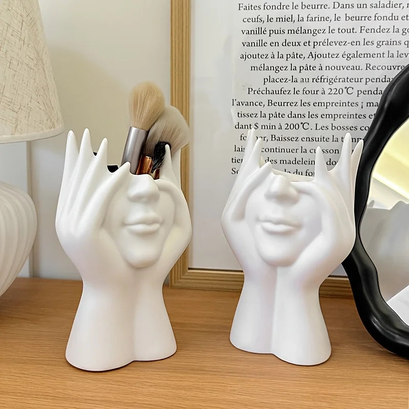 Der Make-up-Organizer ist leicht, tragbar und perfekt für den Einsatz im Schreibtisch und im Badezimmer, zur Aufbewahrung von Pinseln und Kosmetika So ist Leben