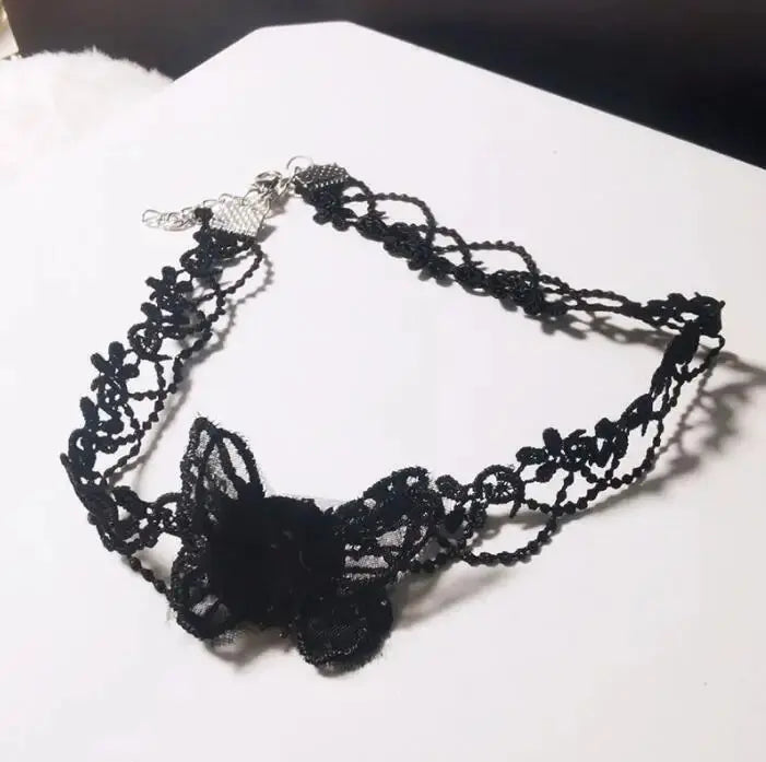 Anhänger weiße Spitzenkragen-Halskette für Frauen und Mädchen, dunkler Loli-Stil, Halloween-Schmuck - So ist Leben