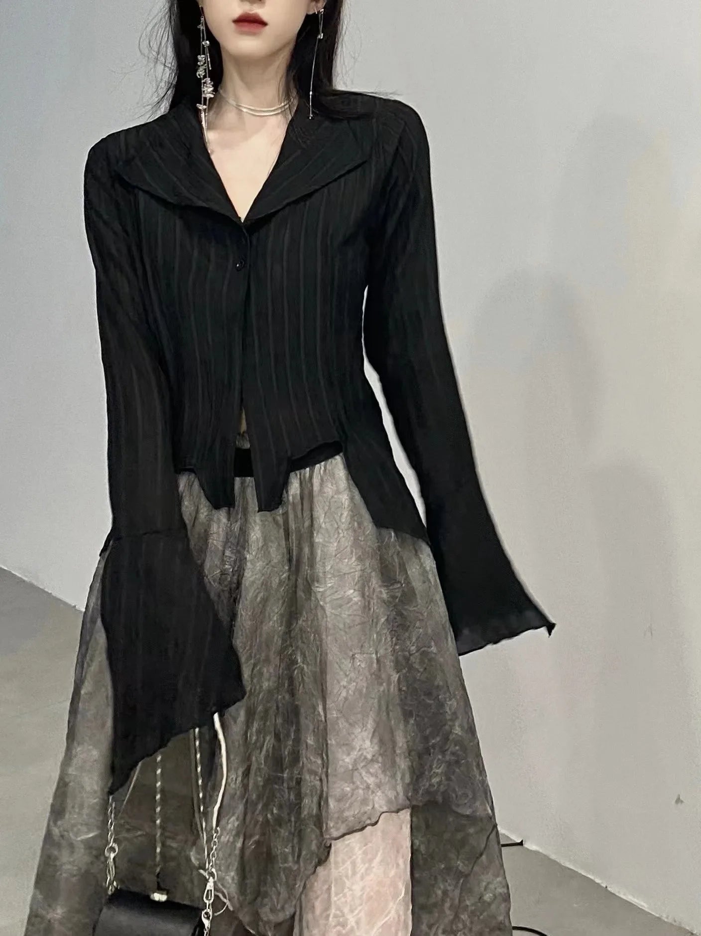 Karrram Gothic Schwarz Hemd Yamamoto Stil Dark Ästhetischen Bluse Frauen Unregelmäßigen Designer Kleidung Emo Alt Kleidung Grunge Tops Y2k So ist Leben