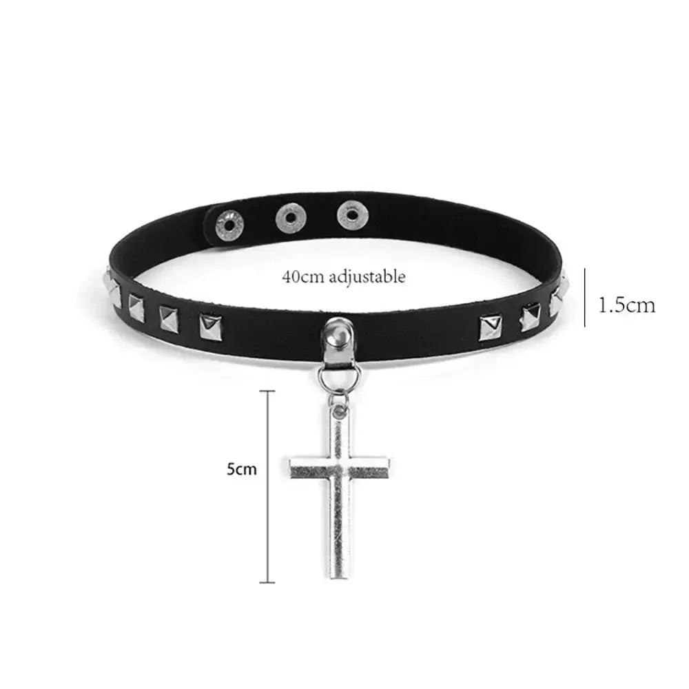 Gothic Heart Lock Choker – Punk Rivet Necklace with Key | Cosplay, Bondage-Inspired Jewelry for Women - So ist Leben