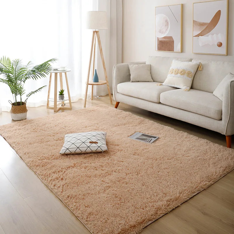 Weißer flauschiger Flurteppich Modernes Wohnzimmer - So ist Leben