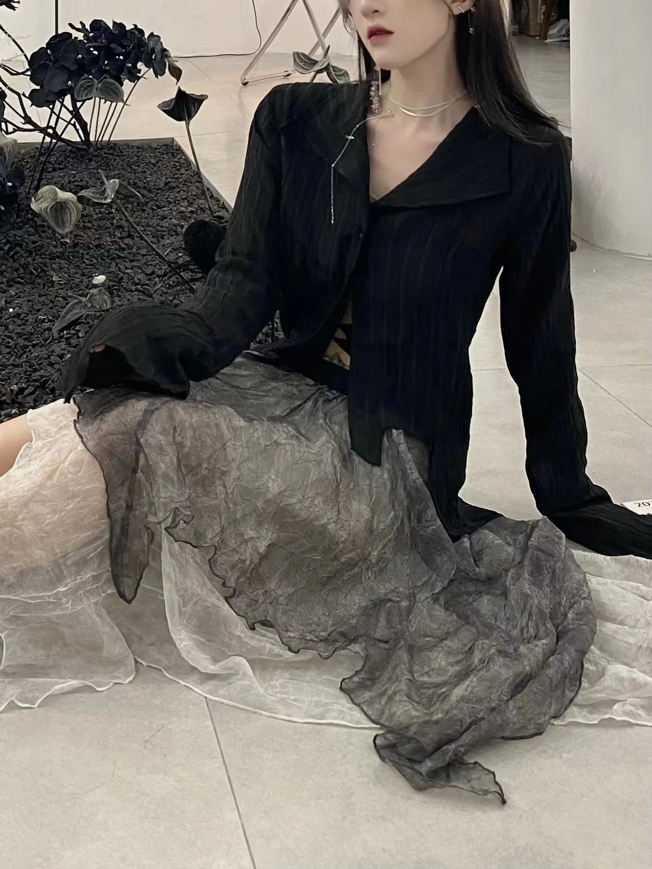 Karrram Gothic Schwarz Hemd Yamamoto Stil Dark Ästhetischen Bluse Frauen Unregelmäßigen Designer Kleidung Emo Alt Kleidung Grunge Tops Y2k So ist Leben