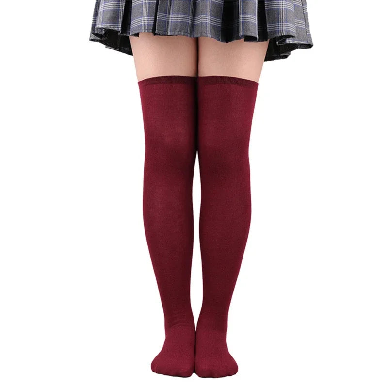 Overknee-Oberschenkelstrümpfe für Damen im akademischen Stil, schwarz-weiß gestreift, lange Socken, Overknee-Strümpfe für Damen und Mädchen, warmes Knie So ist Leben