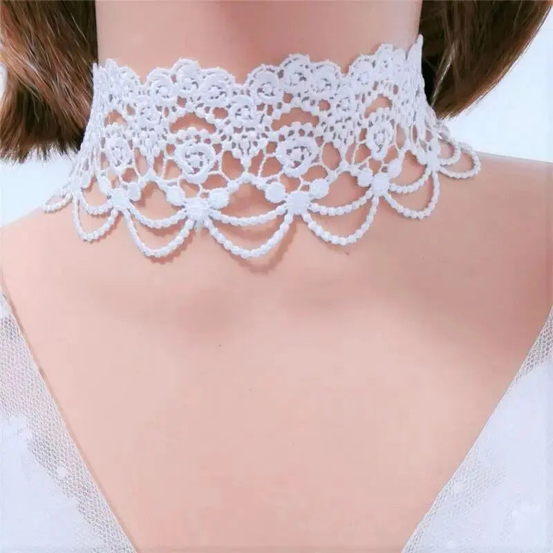 Anhänger weiße Spitzenkragen-Halskette für Frauen und Mädchen, dunkler Loli-Stil, Halloween-Schmuck - So ist Leben