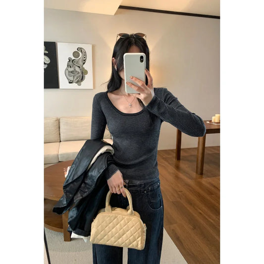 Slim Fit Koreanischen Stil frauen Gestrickte Basis Shirt Herbst Winter Neue Ankunft Streifen Design Modische Innere Tragen T-Shirt So ist Leben