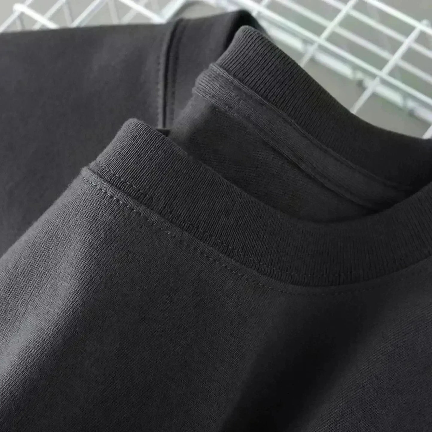 Hochwertige Baumwoll-T-Shirts mit Grafik für Herren - So ist Leben