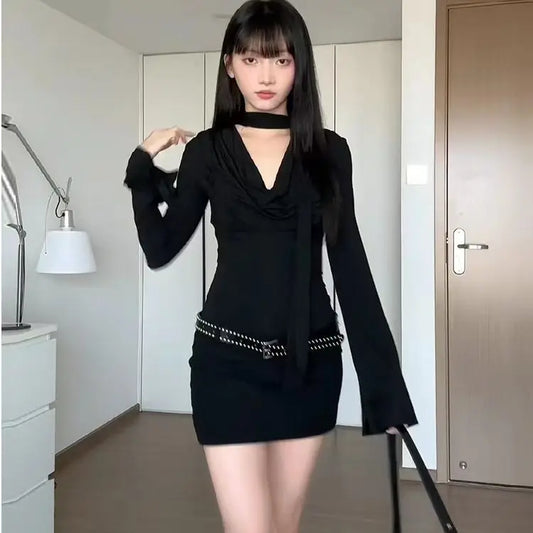 Hot Girl Schwarzes Langarmkleid für Damen, Royal Sister, hüftbedeckender kurzer Rock So ist Leben