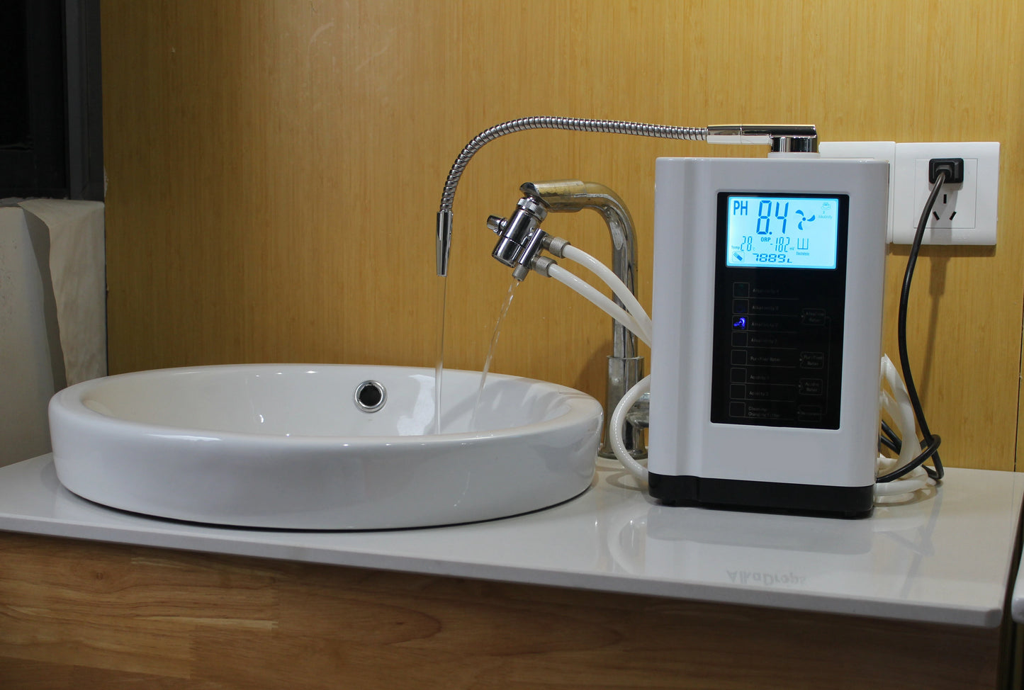 Ersatz-Wasserhahnaufsatz für reine Wasserionisierer - So ist Leben