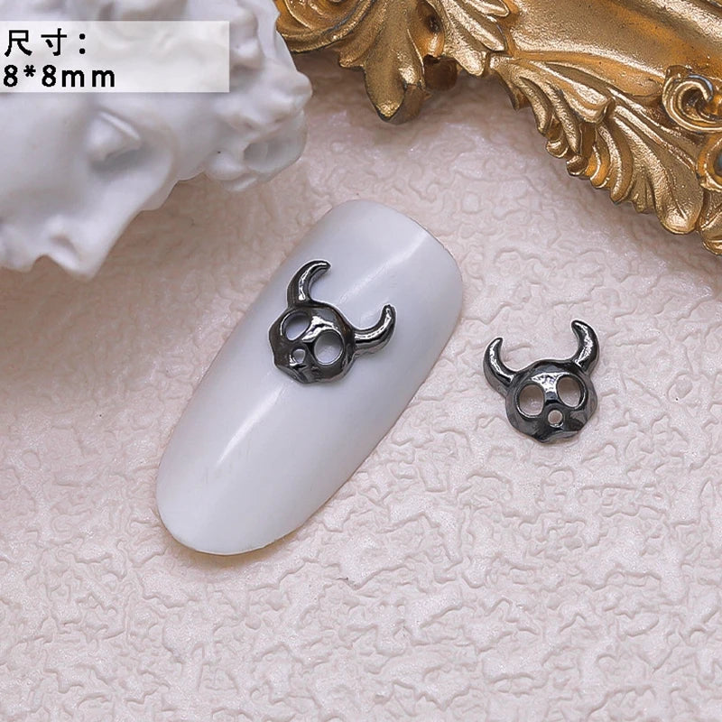 40PCS Dark Alloy Nail art Charms Schädel Bogen Skelett Palm Sinister Zubehör Für Halloween Nägel Dekoration Maniküre Liefert So ist Leben