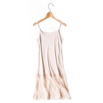 SuyaDream Damen-Slipkleid, gestrickt, aus Naturseide und Spitze unten, Anti-Leer-Slip-Kleid, nackt, schwarz, weiß, Sommer-Bottom-Wear So ist Leben