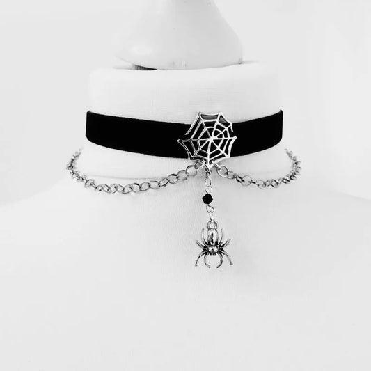 Punk Schwarz Samt Spinnennetz Halsband Gruselige Hängende Spinne Kette Halskette Webs Halloween Gothic Schmuck Kreativität Frauen Geschenk - So ist Leben