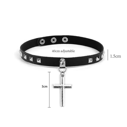 Gothic Heart Lock Choker – Punk Rivet Necklace with Key | Cosplay, Bondage-Inspired Jewelry for Women - So ist Leben