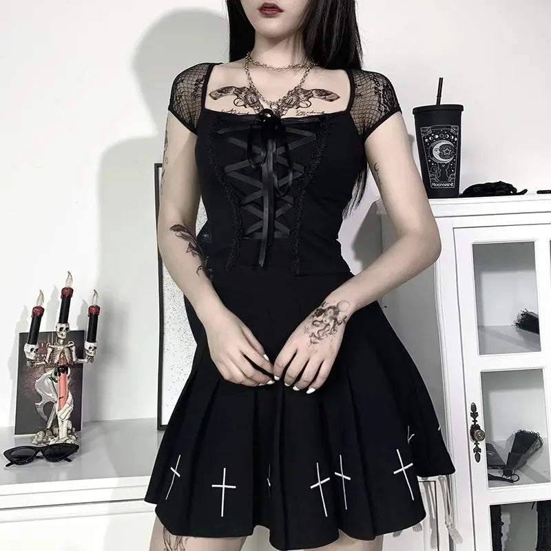 Vintage Tops Goth T-shirt Women Bodycon Bandage Lace Black T-shirts Gothic Streetwear Sexy Female Top Casual Mesh Tee - So ist Leben