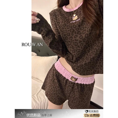 Y2K Cartoon Hello Kitty Leopardenmuster T-Shirt Shorts Pyjama Kawaii lässiger und bequemer Heimkleidungsanzug Süßes mädchenhaftes Geschenk