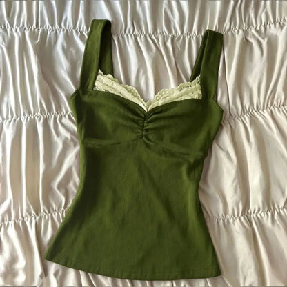 Sommerliches Vintage-Top aus olivgrüner Spitze mit Neckholder-Ausschnitt, sinnlich, weich, modisch, trendig, schlank machend und vielseitig, perfekt für jeden Anlass, Y2K. So ist Leben