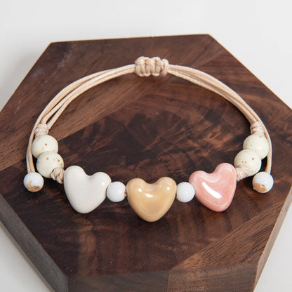 Handgefertigtes mehrfarbiges dreifaches Herz-Armband aus Keramik, verstellbare Wachsschnur, minimalistischer Boho-Stil für Paare und Freunde So ist Leben