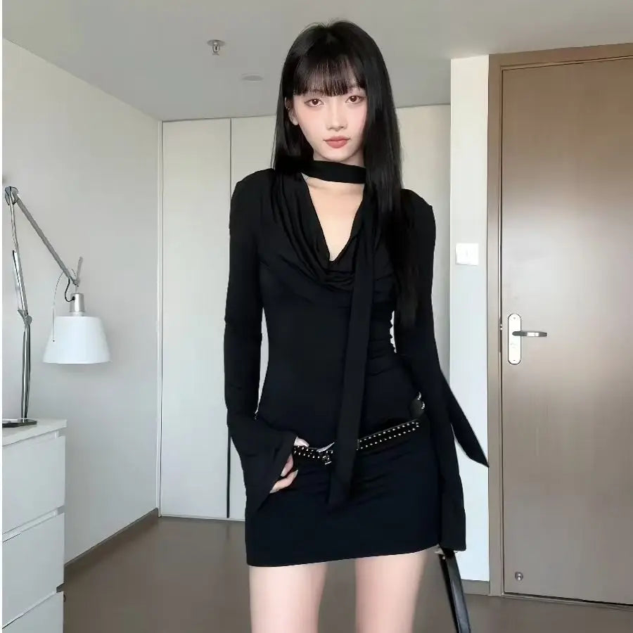 Hot Girl Schwarzes Langarmkleid für Damen, Royal Sister, hüftbedeckender kurzer Rock So ist Leben