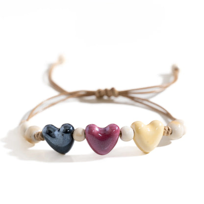 Handgefertigtes mehrfarbiges dreifaches Herz-Armband aus Keramik, verstellbare Wachsschnur, minimalistischer Boho-Stil für Paare und Freunde So ist Leben