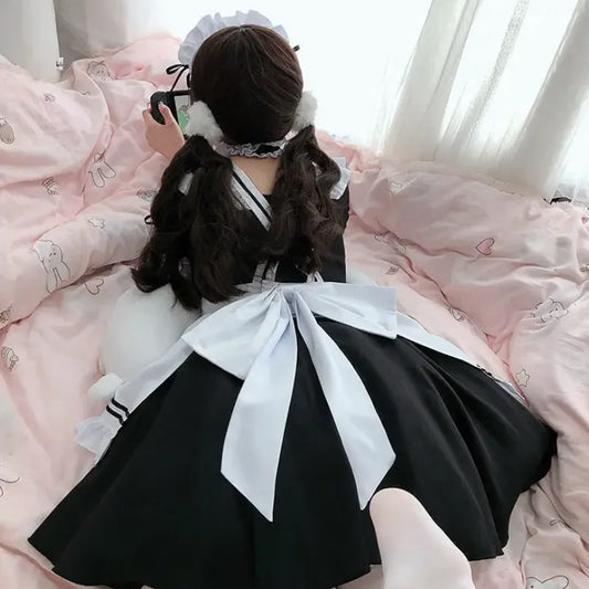 Schwarz Weiß Lolita Maid Kostüm Cosplay Kostüme Süßes Kleid Sexy Französische Schürze Uniform Cafe Maid Party Rock Damenbekleidung So ist Leben