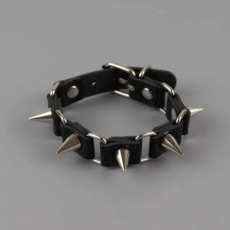 Punk Niet Leder Armbänder für Frauen Männer Hip Hop Rock Schwarz Pu Leder Hohl Einstellbare Armbänder Y2K Schmuck Zubehör So ist Leben