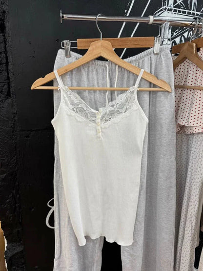Süße Spitze Patchwork Schlank Tank Tops Frauen Sommer Weiß Sexy Einfache Baumwolle Weiche Ärmellose Westen Weibliche Vintage Chic Y2K Leibchen So ist Leben