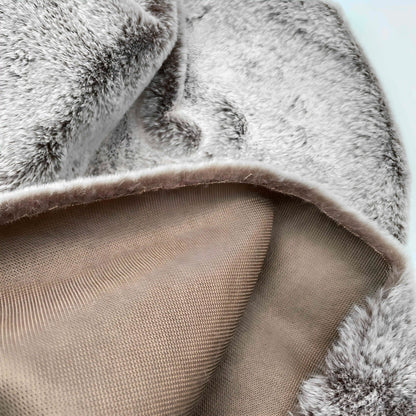 1 cm Haarhöhe Frost auf weißem Gras Weißes spitzes Fell Nachahmung Otter Kaninchenfell Warmer langer Plüschstoff DIY Kleidungsstoff So ist Leben