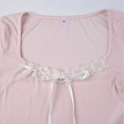 Modernes Schleifen‑Top für kreative High‑Street‑Looks So ist Leben