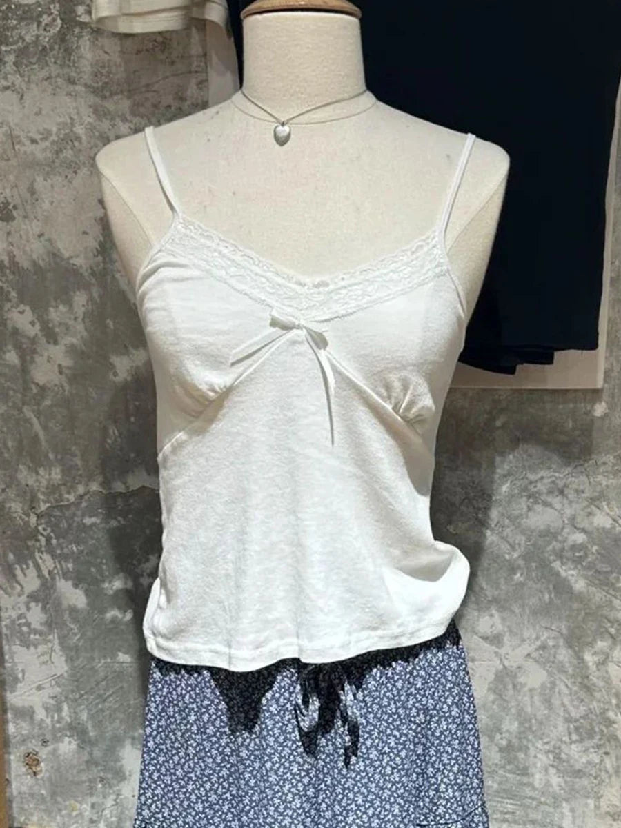 Spitzen-Patchwork Slim Tanktops für Damen, Sommerliche Einfarbige Weiche Baumwoll-Ärmellose Westen, Vintage Chic Süße Y2K Camisole So ist Leben