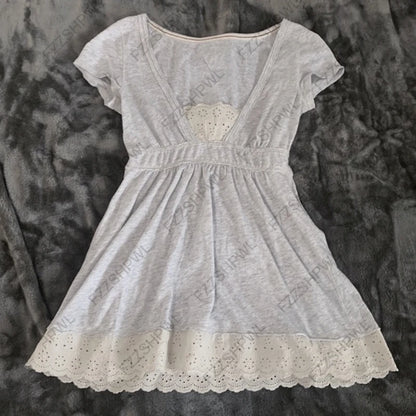 Y2K Tanktop im modernen Streetwear‑Stil - So ist Leben