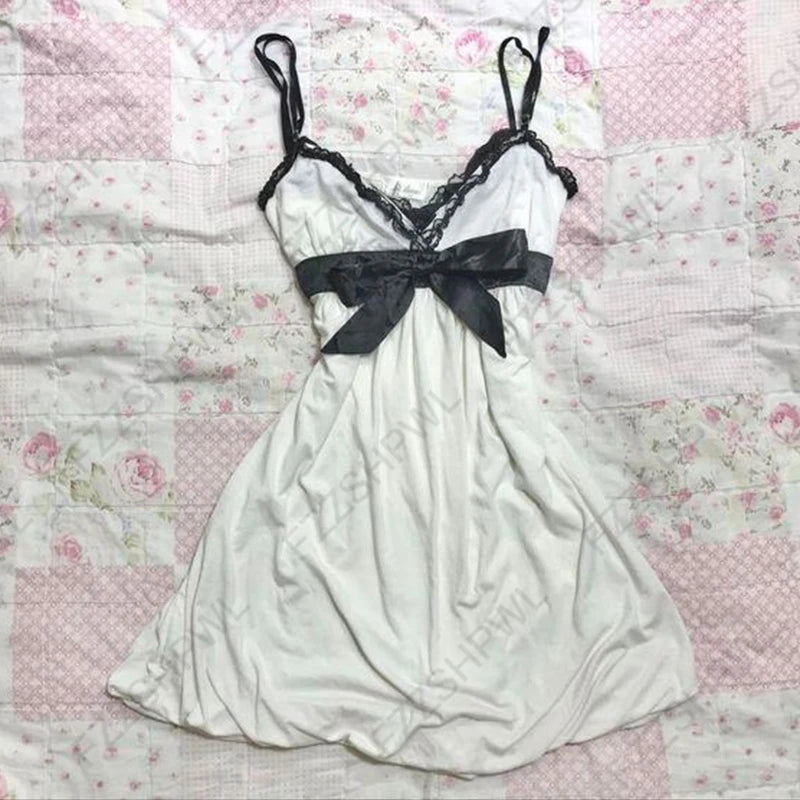 Gothic Harajuku Vintage Y2K Damen Kleid Sexy Slim Chic Casual Lace-up Design Neckholder Kleider Punk Rock Emo Girl Streetwear So ist Leben