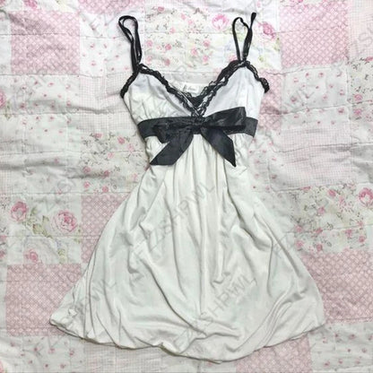 Gothic Harajuku Vintage Y2K Damen Kleid Sexy Slim Chic Casual Lace-up Design Neckholder Kleider Punk Rock Emo Girl Streetwear So ist Leben