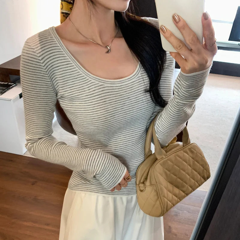 Slim Fit Koreanischen Stil frauen Gestrickte Basis Shirt Herbst Winter Neue Ankunft Streifen Design Modische Innere Tragen T-Shirt So ist Leben