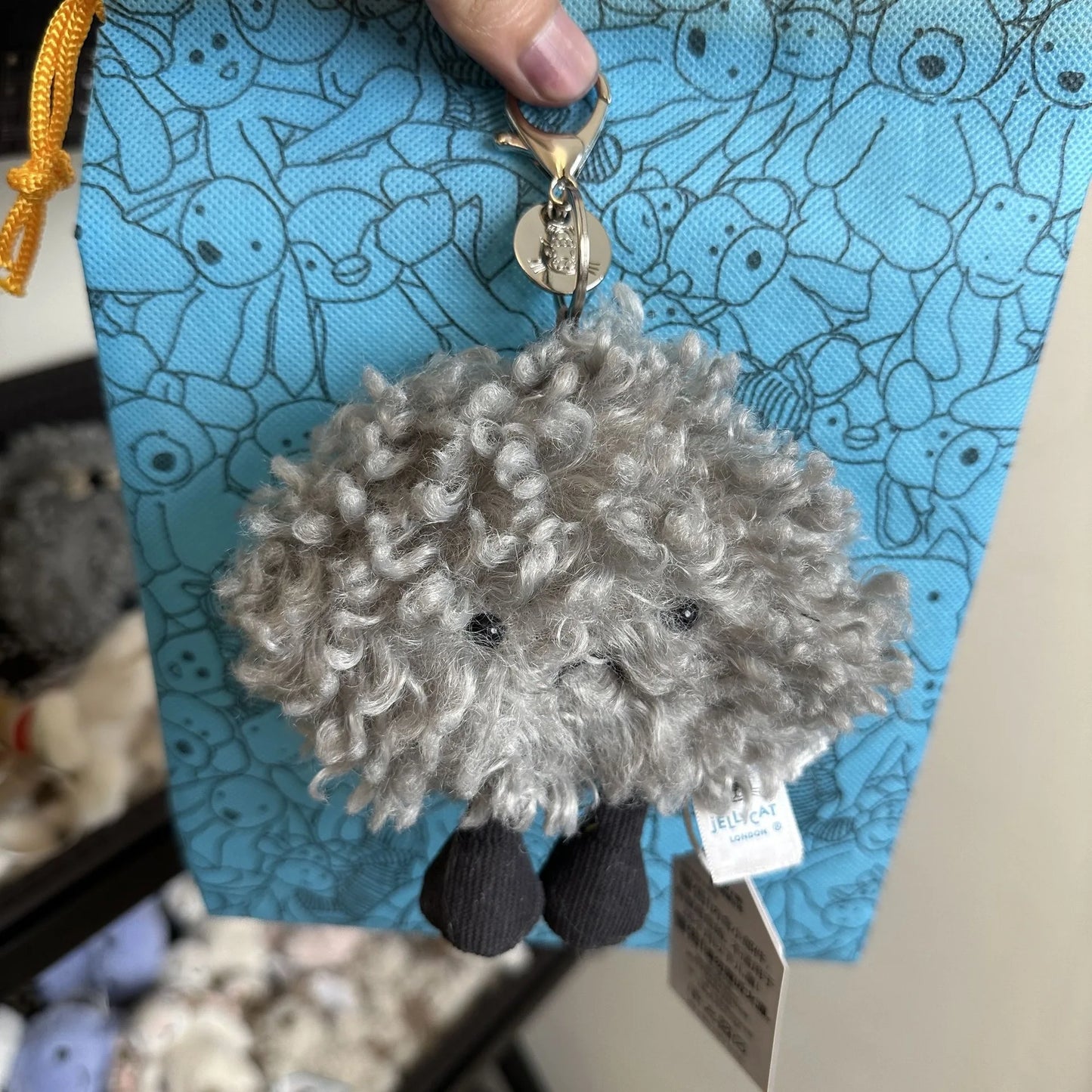 JELLYCAT Cartoon Plüschtier Schlüsselanhänger Geschenk Spaß Plüschpuppe Schlüsselanhänger Barcelona Bär Niedliche Plüschtasche Anhänger Hobbys Stofftiere So ist Leben