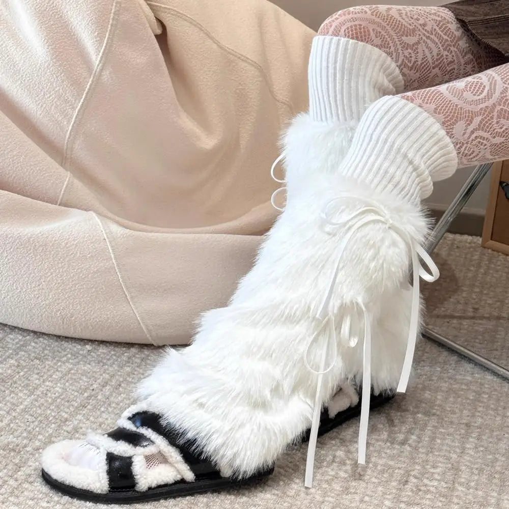 Kunstpelz Beinwärmer im modernen Design für kreative Looks - So ist Leben