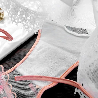 Damen Slip mit Spitze und modernem Blumenmuster - So ist Leben