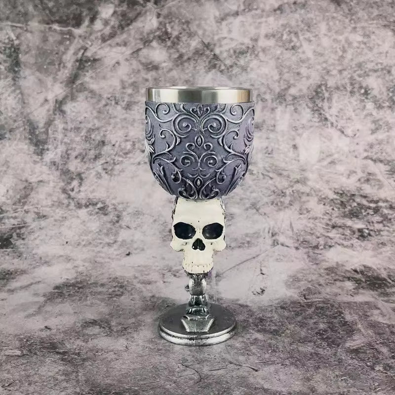 Klassischer Edelstahl‑Kelch mit Drachenmotiv und Strukturdesign So ist Leben