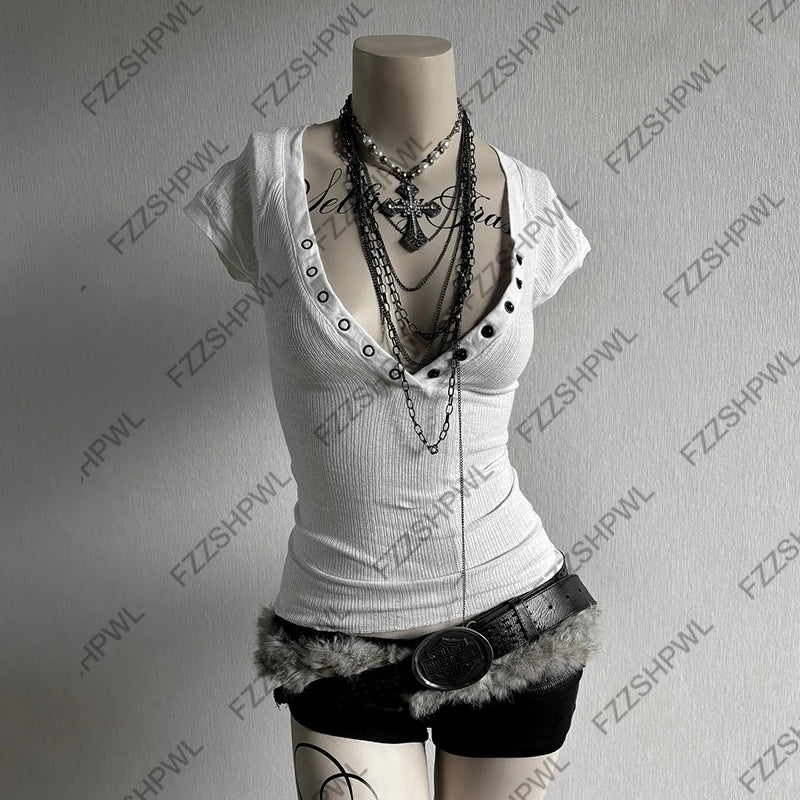 Y2K Crop Top, moderne Form, klare Struktur, Streetwear‑Design