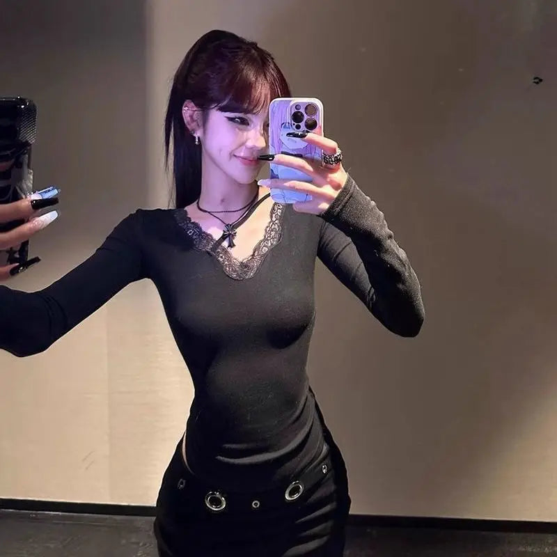 Seeslim Schwarz Sexy Back Hollow Out Damen T-Shirt Goth Langarm Slim 2000er Jahre Kleidung Y2k Tees Damenbekleidung Herbst Tops Chic So ist Leben