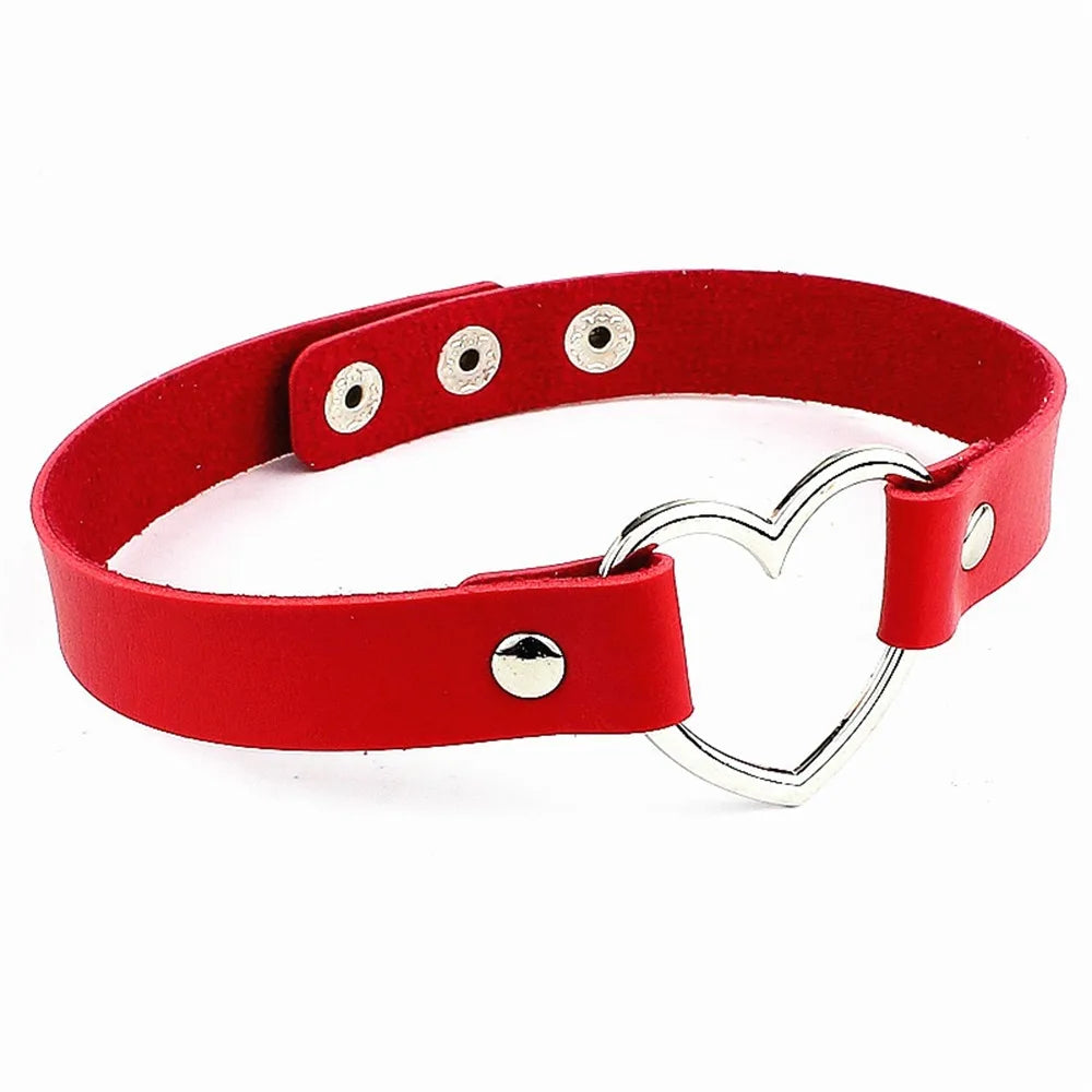 Neue Schwarz Multi Farbe Punk Kragen Halskette Sexy PU Leder Herz Lock Key Spike Halsband für Frauen Gothic Cosplay Partei Schmuck So ist Leben