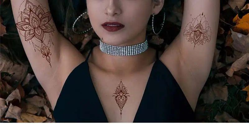 10 Teile/satz Kastanienbraun Farbe Henna Tattoo Aufkleber für Hand Braun Rot Henna Tattoos für Frauen Wasserdicht Temporäre Mehndi Fake Tattoo So ist Leben