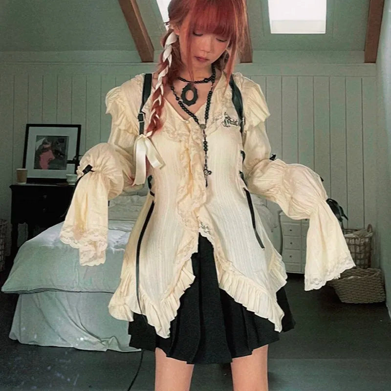 Karrram Y2K Ästhetik Spitze Hemd Grunge Gothic unregelmäßige Blusen Fee Harajuku Bandage Shirt Vintage Lolita Kleidung Einkaufs zentrum Goth - So ist Leben