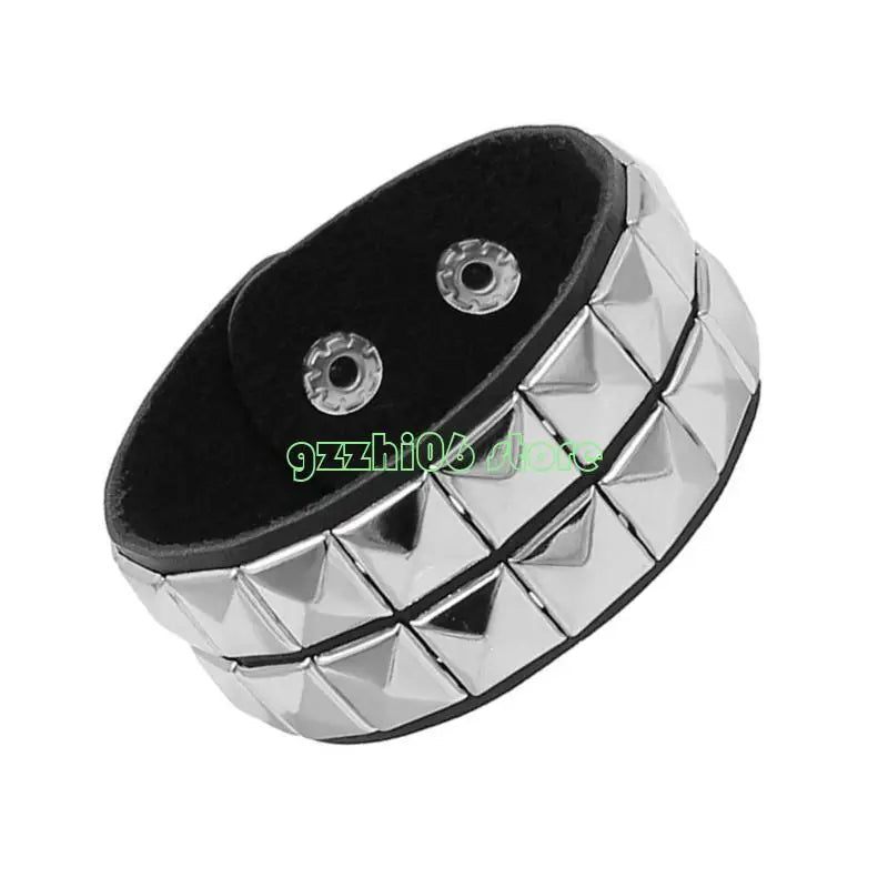 T5UF Stylish Punk Rock Armband Square Nieten Punk Armband Trendy Gothic Jewelry für Individualität und Komfort geeignet So ist Leben