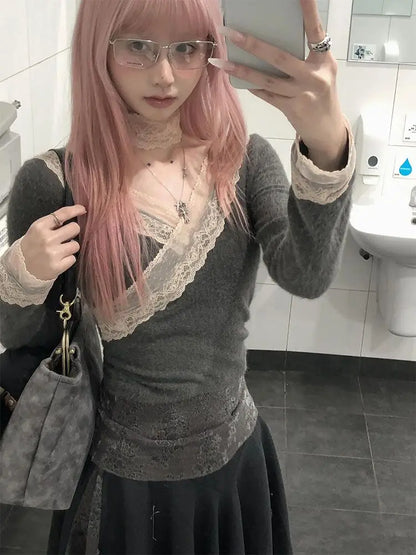 Genayooa Y2k Japanische T Shirt Frauen V-ausschnitt Patchwork Spitze T Tops Streetwear Vintage Tops Koreanischen Stil Dünne T-shirts Herbst So ist Leben