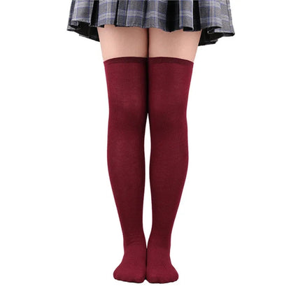 Overknee-Oberschenkelstrümpfe für Damen im akademischen Stil, schwarz-weiß gestreift, lange Socken, Overknee-Strümpfe für Damen und Mädchen, warmes Knie So ist Leben